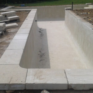 Coronomiento piscina 1